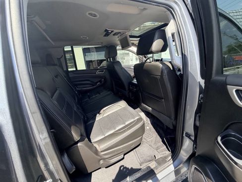 Used 2019 GMC Yukon XL Denali w/ Denali Ultimate Package AWD/4WD image 78