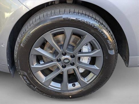 Certified 2025 Land Rover Range Rover Sport Dynamic SE AWD/4WD image 25