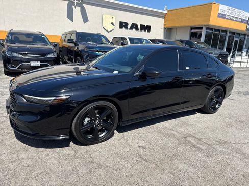 Used 2025 Honda Accord Sport image 21