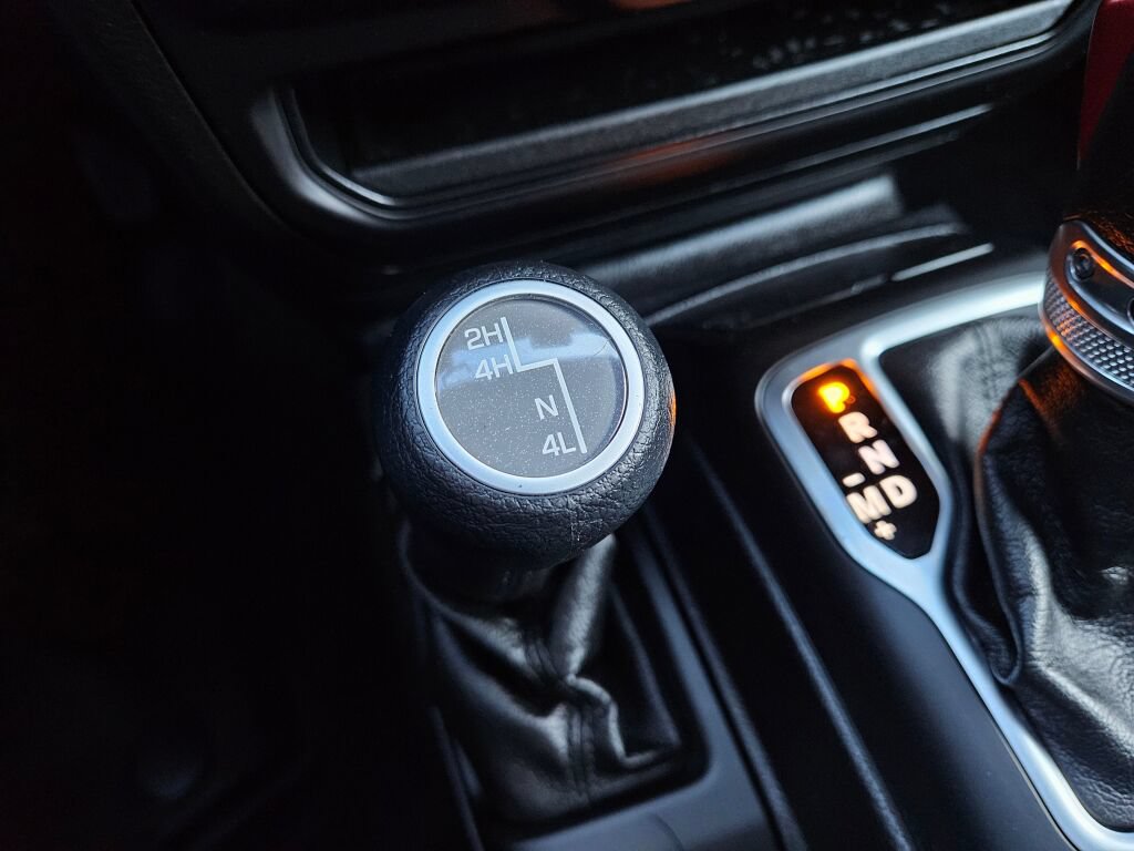 Used 2020 Jeep Wrangler Unlimited Sport S AWD/4WD image 29