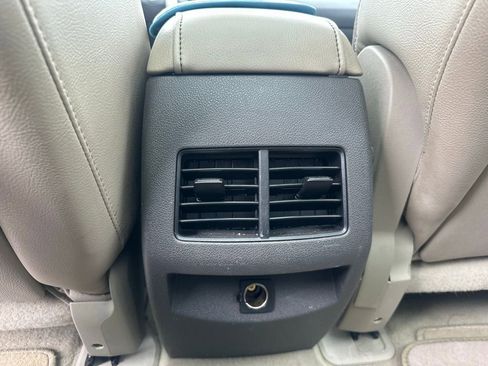 Used 2011 Ford Edge Limited w/ 302A Rapid Spec Order Code image 17