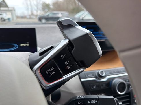 Used 2017 BMW i3 w/ Range Extender image 27