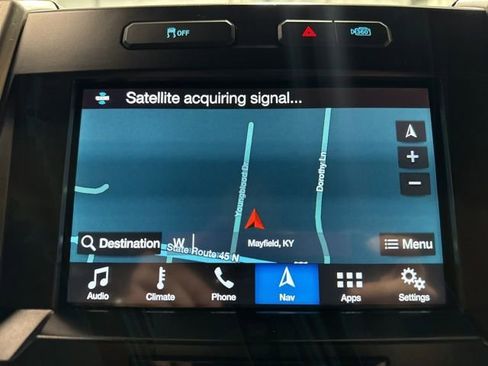 Used 2016 Ford F150 Platinum w/ Equipment Group 701A Luxury image 10