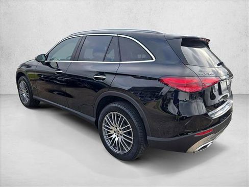 Certified 2026 Mercedes-Benz GLC 300 image 8