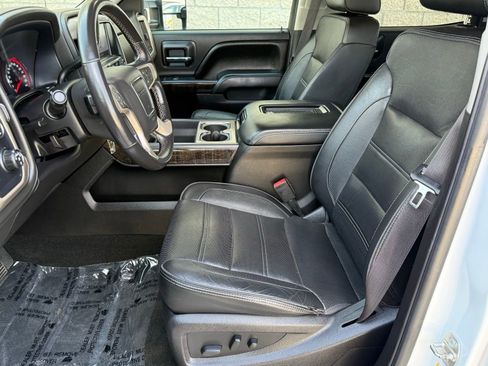 Used 2016 GMC Sierra 2500 Denali w/ Duramax Plus Package image 21