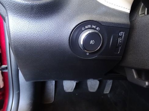 Used 2015 Chevrolet Camaro SS RWD image 20