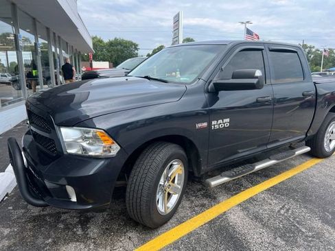 Used 2015 RAM 1500 Express AWD/4WD image 1