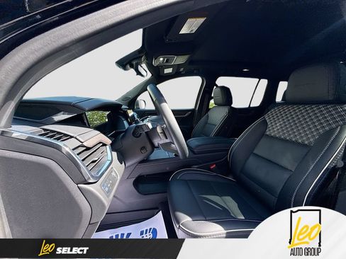 Used 2026 GMC Acadia Denali w/ Super Cruise Package FWD image 25