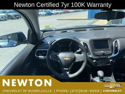 Used 2024 Chevrolet Equinox LT FWD image 48