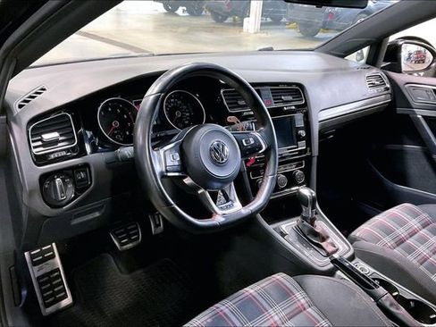 Used 2019 Volkswagen GTI S image 14