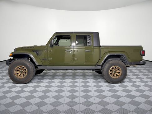 Used 2023 Jeep Gladiator Sport AWD/4WD image 2