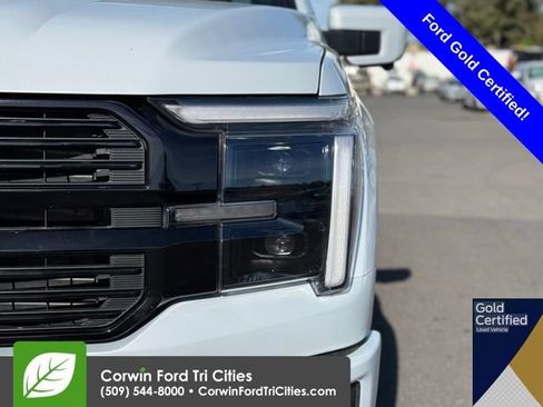 Used 2025 Ford F150 Platinum AWD/4WD image 7