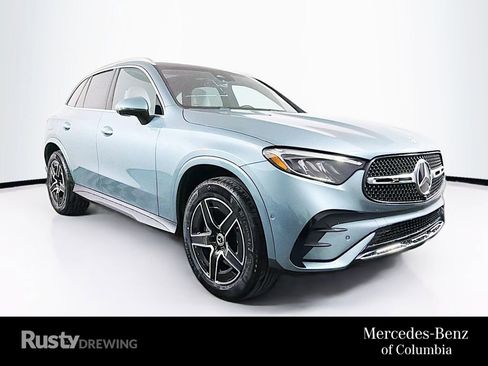 Used 2026 Mercedes-Benz GLC 300 GLC 300 image 1
