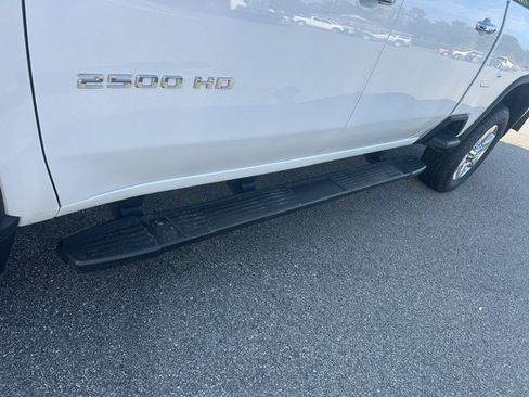 Used 2020 Chevrolet Silverado 2500 LTZ w/ LTZ Premium Package AWD/4WD image 8