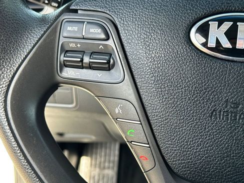 Used 2018 Kia Forte LX w/ LX Popular Package image 31