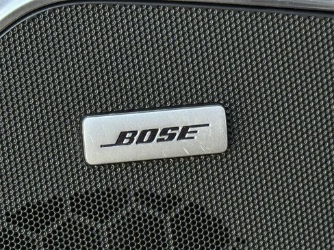 Used 2017 Cadillac Escalade Premium Luxury image 20