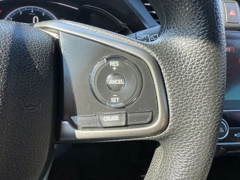 Used 2018 Honda Civic EX image 12