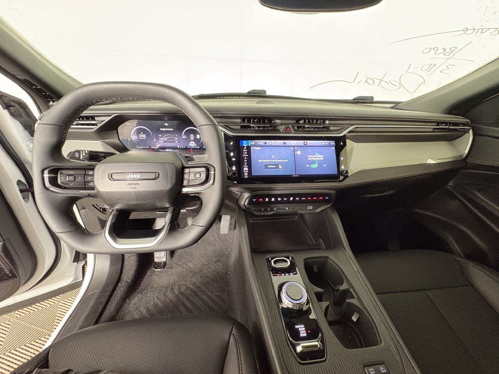 Used 2026 Jeep Cherokee Limited AWD/4WD image 7