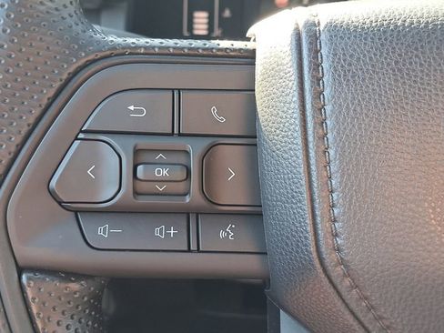 Used 2026 Toyota Tacoma SR image 25