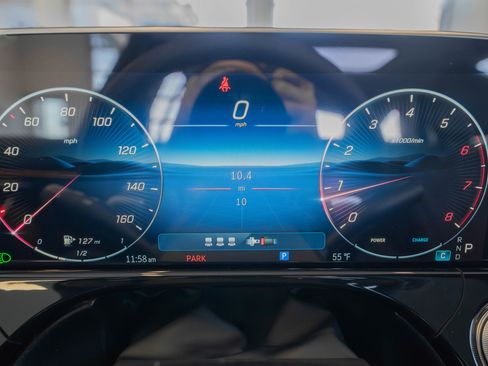 Used 2025 Mercedes-Benz E 450 4MATIC All-Terrain Wagon image 9