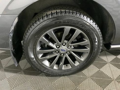 Used 2020 Ford Expedition Limited AWD/4WD image 13