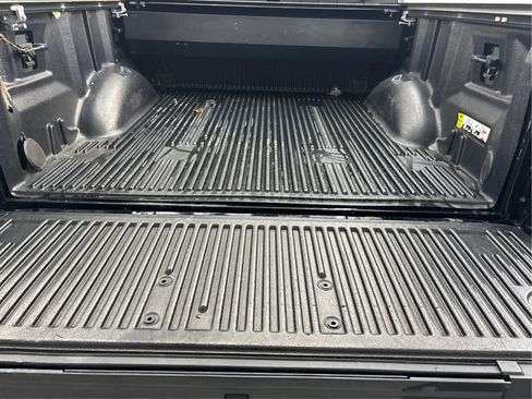 Used 2020 Ford F150 Platinum w/ Equipment Group 701A Luxury image 16