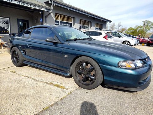 Used 1994 Ford Mustang GT image 17
