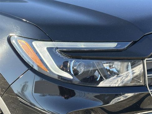 Certified 2022 Honda Passport TrailSport image 7