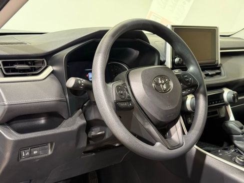 Certified 2025 Toyota RAV4 LE image 17