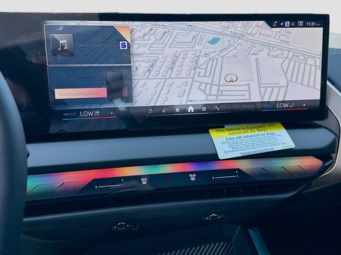 New 2025 BMW X3 xDrive30i w/ Convenience Package image 10