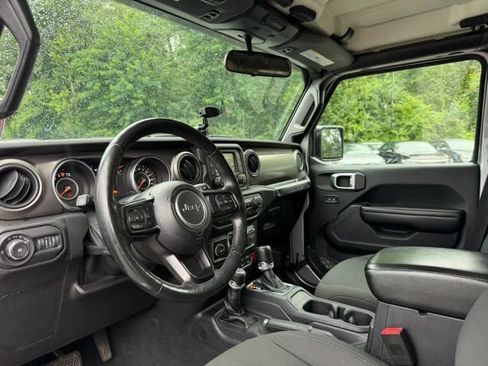 Used 2018 Jeep Wrangler Unlimited Sport S AWD/4WD image 10