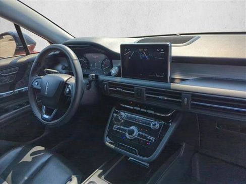 Used 2022 Lincoln Corsair AWD w/ Equipment Group 101A image 21