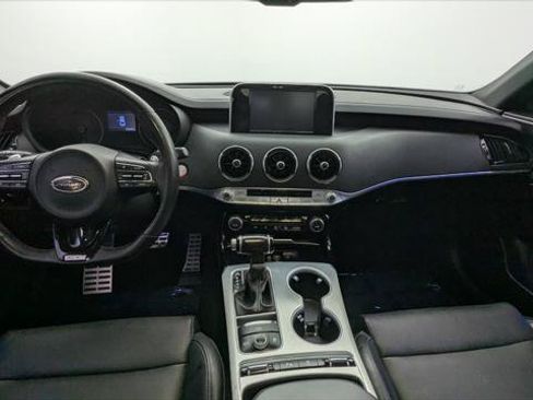 Used 2018 Kia Stinger GT RWD image 24