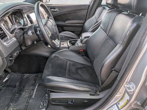 Used 2014 Dodge Charger R/T image 14