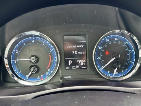 Used 2017 Toyota Corolla LE FWD image 26