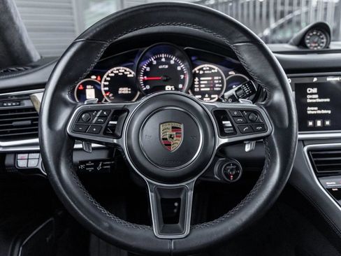 Used 2020 Porsche Panamera GTS image 72