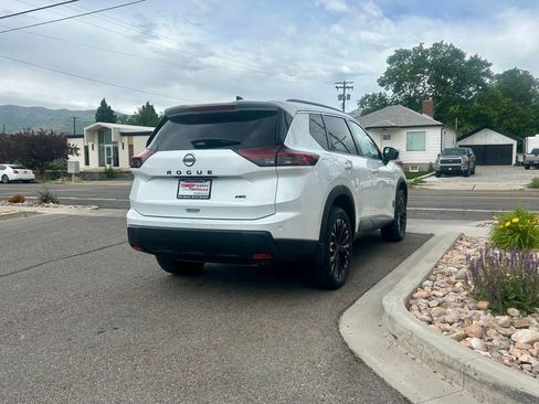 New 2026 Nissan Rogue Dark Armor AWD/4WD image 5