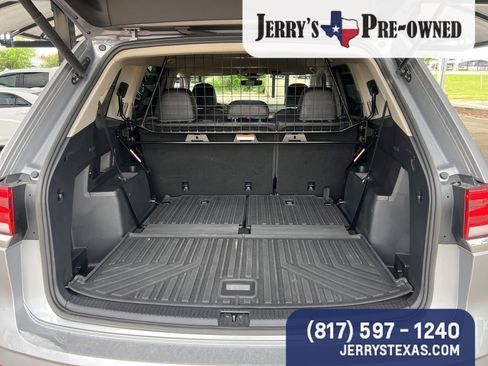 Used 2024 Volkswagen Atlas SE image 14