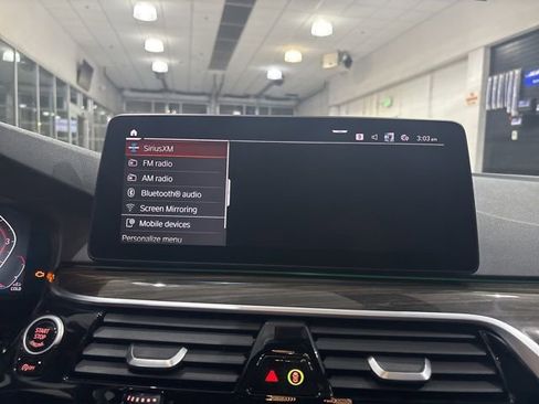 Used 2021 BMW 530i w/ Convenience Package image 26