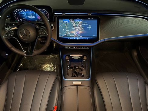 New 2027 Mercedes-Benz E 450 4MATIC Sedan image 12