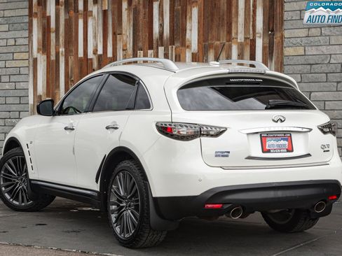 Used 2017 INFINITI QX70 AWD w/ Limited Package image 4