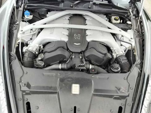 Used 2015 Aston Martin DB9 Volante RWD image 6