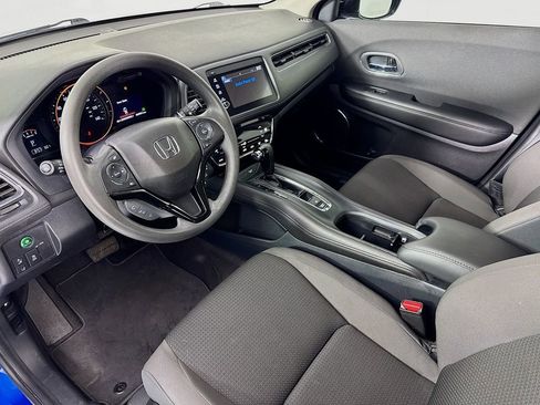 Used 2022 Honda HR-V EX image 9