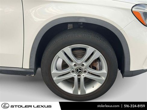 Used 2019 Mercedes-Benz GLA 250 4MATIC image 10