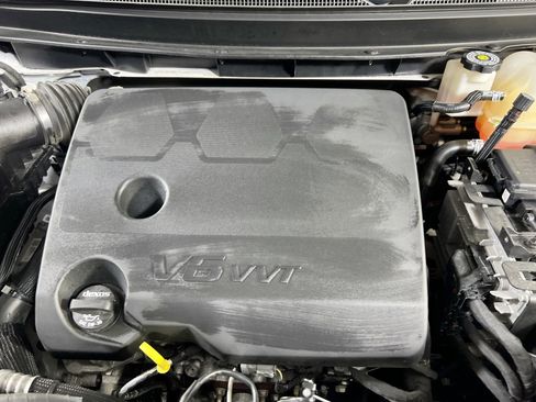 Used 2023 Chevrolet Traverse Premier w/ LPO, Floor Liner Package image 32