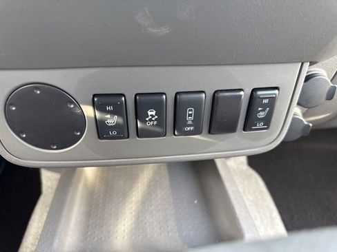 Used 2014 Nissan Frontier SV w/ SV Value Truck Package image 26