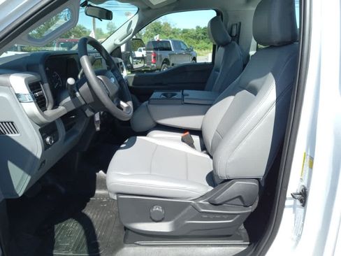 Used 2024 Ford F250 XL w/ XL Driver Assist Package AWD/4WD image 16
