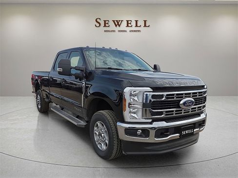 New 2025 Ford F350 XLT w/ 360-Degree Camera Package image 6