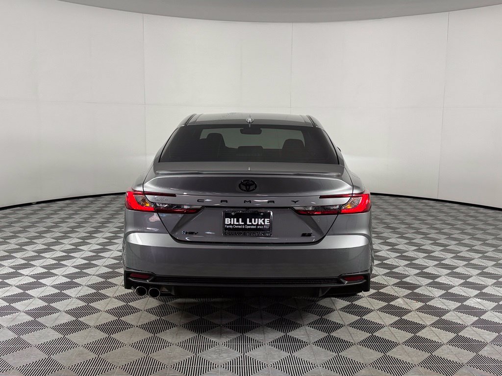 Used 2026 Toyota Camry SE w/ Convenience Package FWD image 8