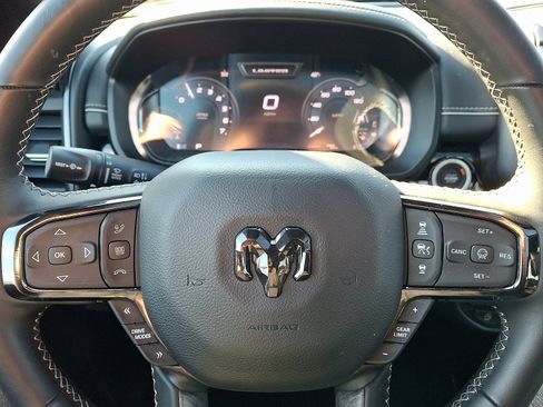 Used 2025 RAM 1500 Limited w/ Trailer Tow Group image 19